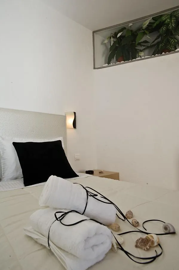 Zannis Hotel Mykonos Town 3*,